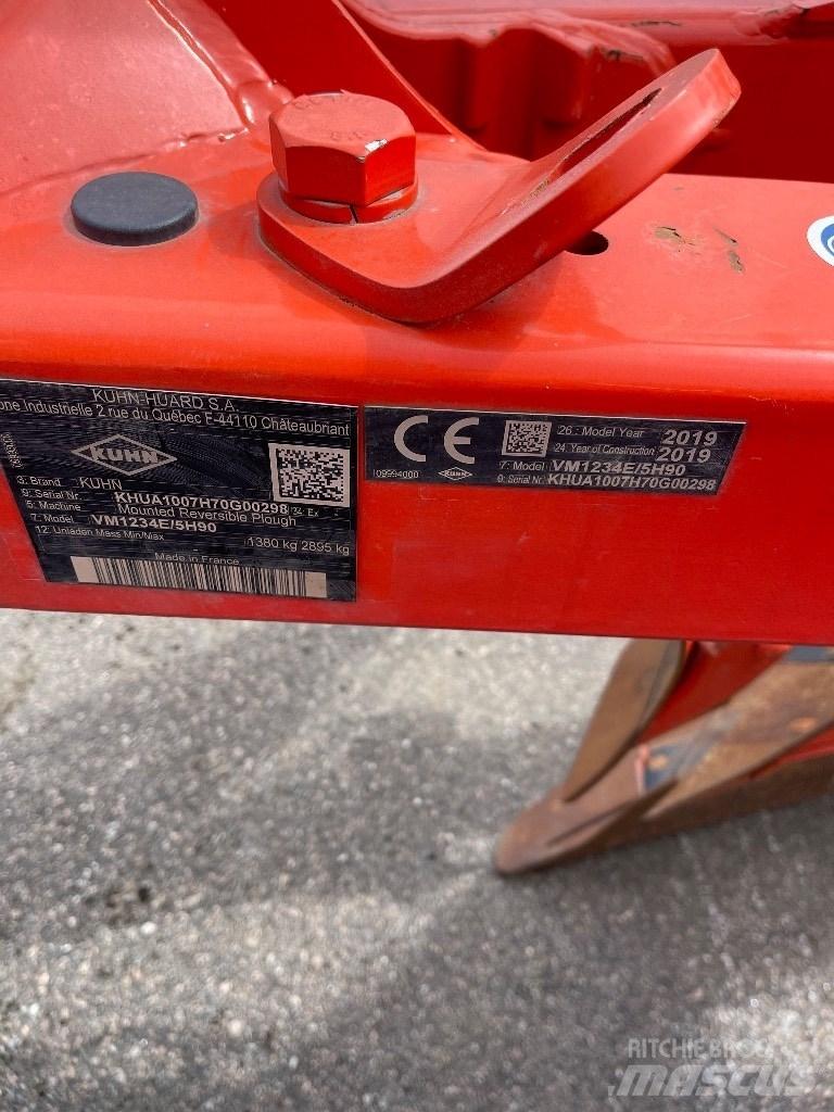 Kuhn Vari-Master 123 Oboustranné pluhy