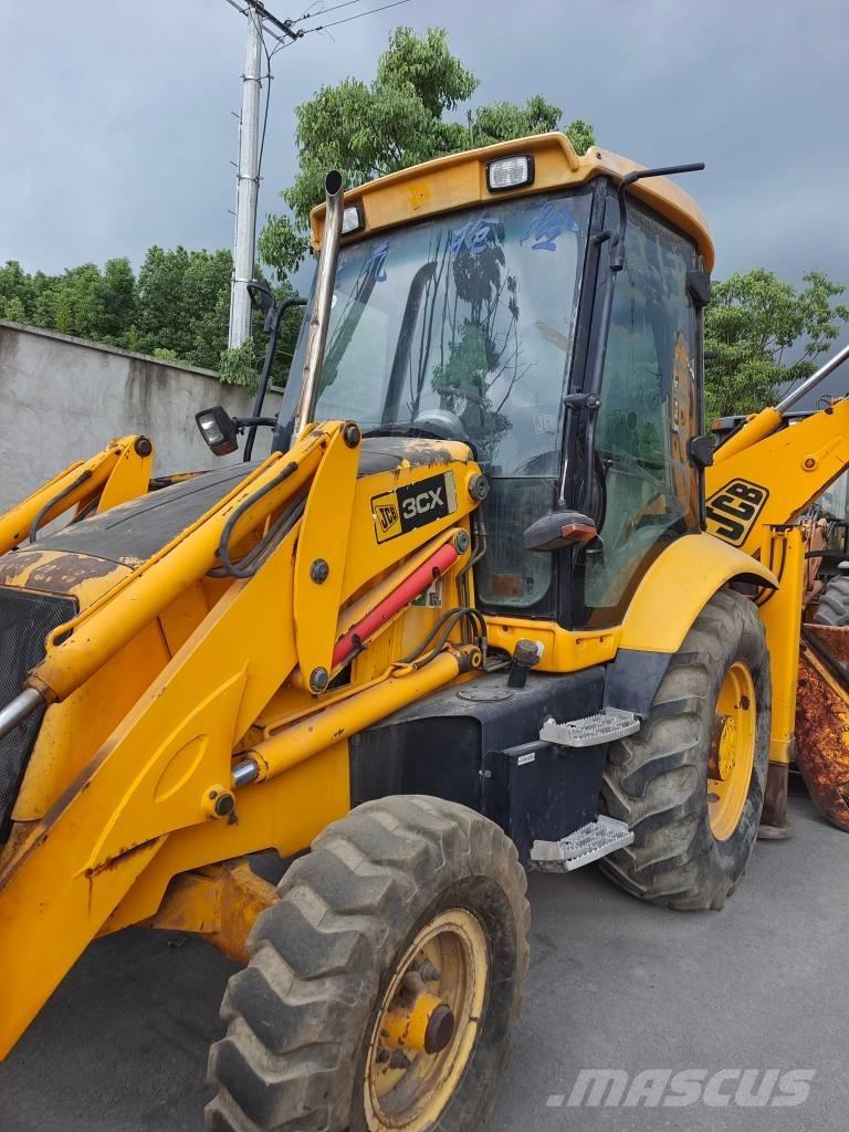 JCB 3 CX Rýpadlo-nakladače