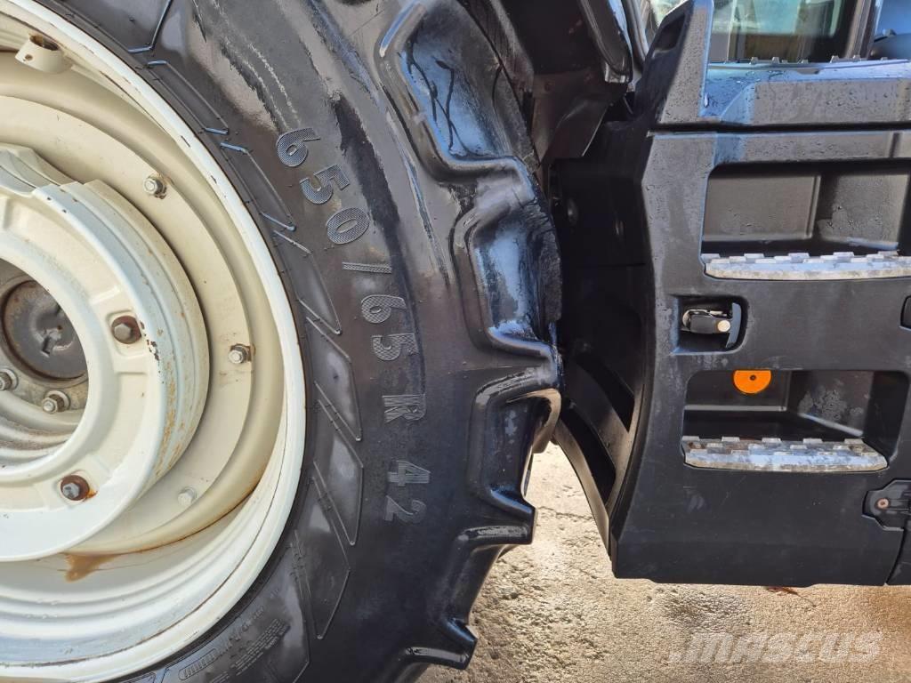 Valtra T 254 Traktory