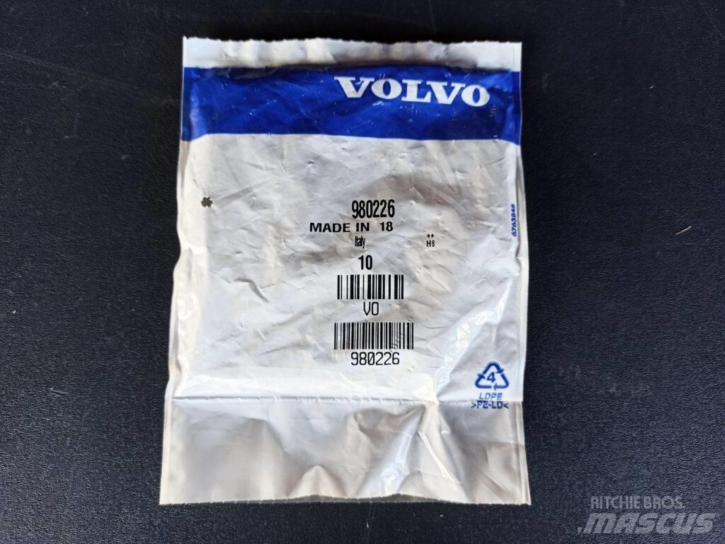 Volvo STUD 980226 Doprava – ostatní