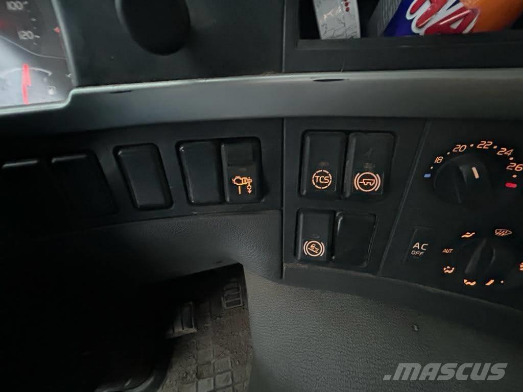 Volvo FM 460 Autojeřáby, hydraulické ruky