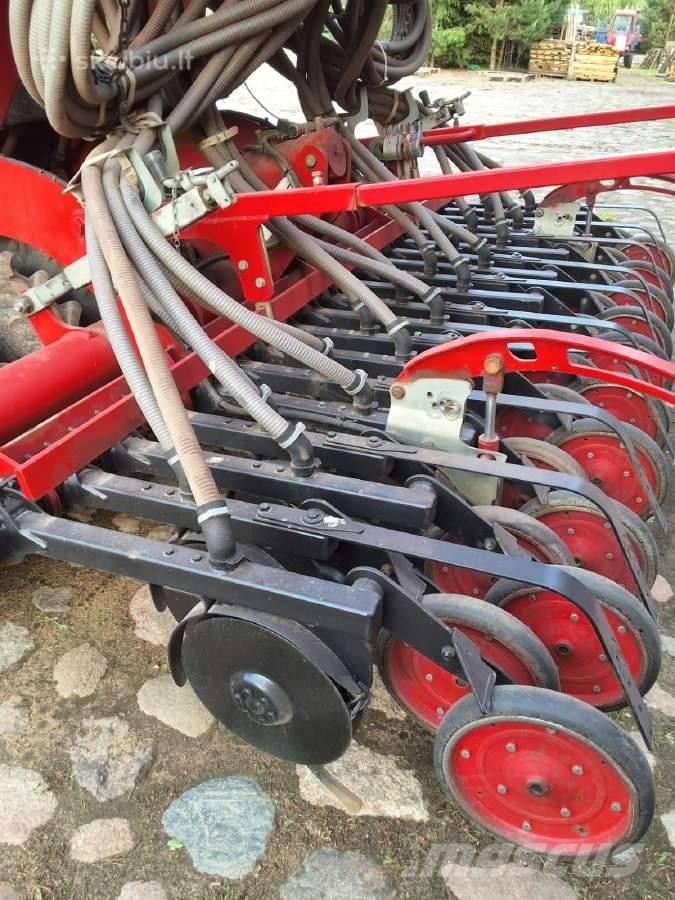 Horsch Pronto 6 DC Mechanické secí stroje