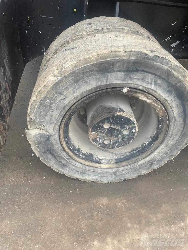 CAT 318 dmh Manipulace s materiálem – ostatní