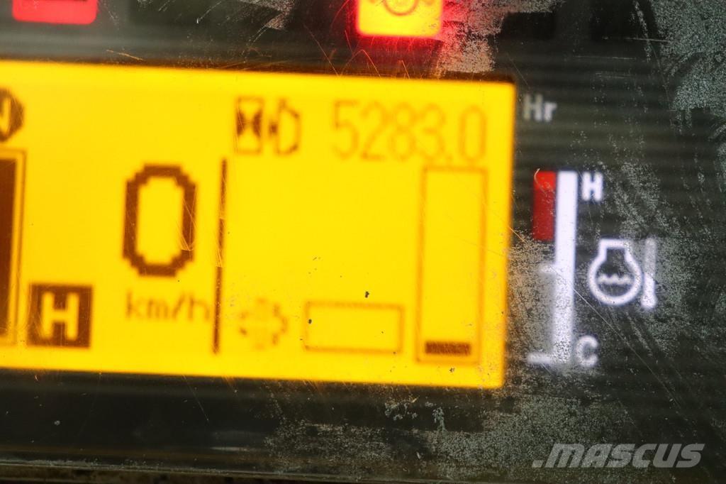 Mitsubishi FD30NT Dieselové vozíky