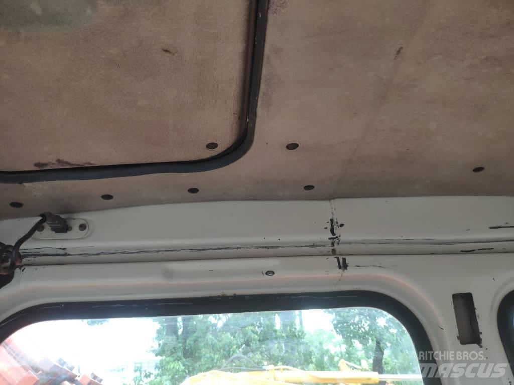 Doosan DH 150 W-7 Kolová rýpadla