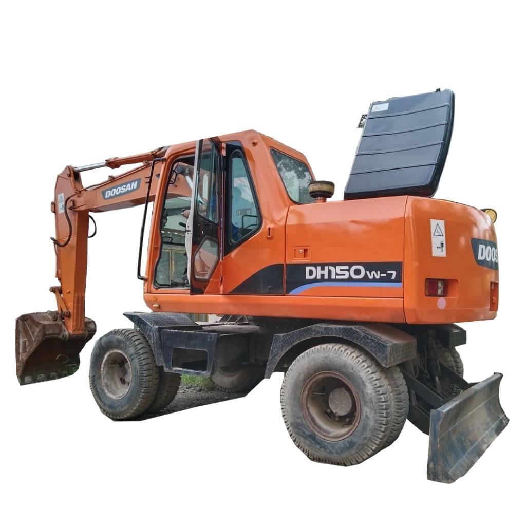 Doosan DH 150 W-7 Kolová rýpadla