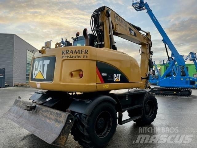 CAT M 313 D Kolová rýpadla