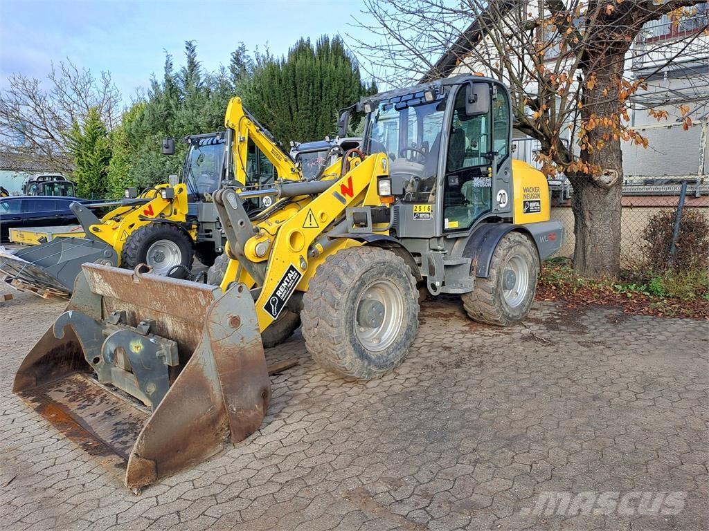 Wacker Neuson WL70 Kolové nakladače