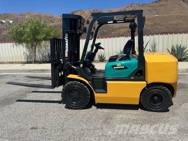 Komatsu FD 40 ZT Další