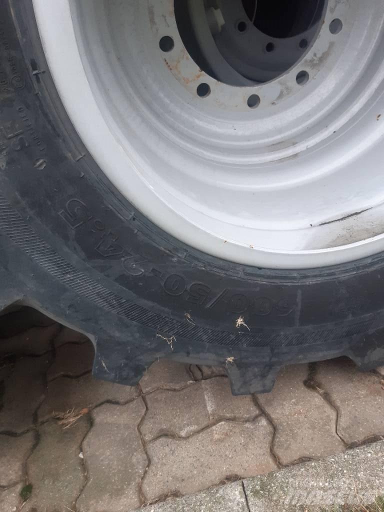 Nokian 600/50-24,5 Pneumatiky, kola a ráfky