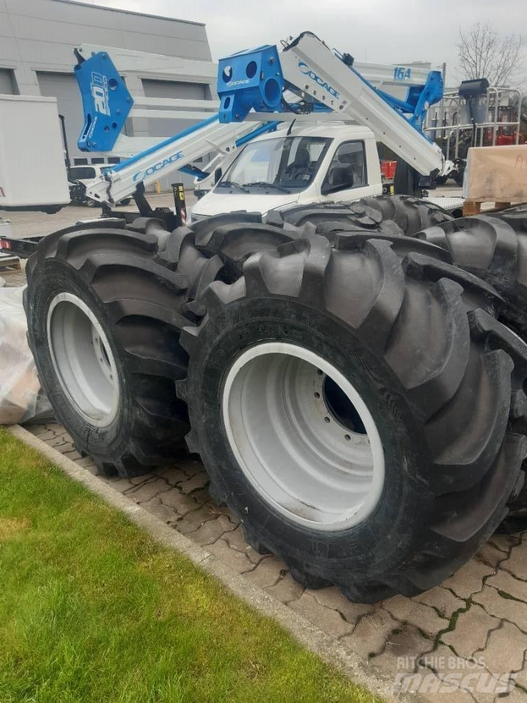 Nokian 600/50-24,5 Pneumatiky, kola a ráfky