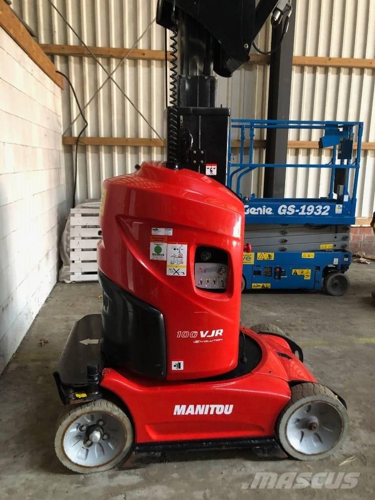 Manitou 100 VJR Nůžková zvedací plošina