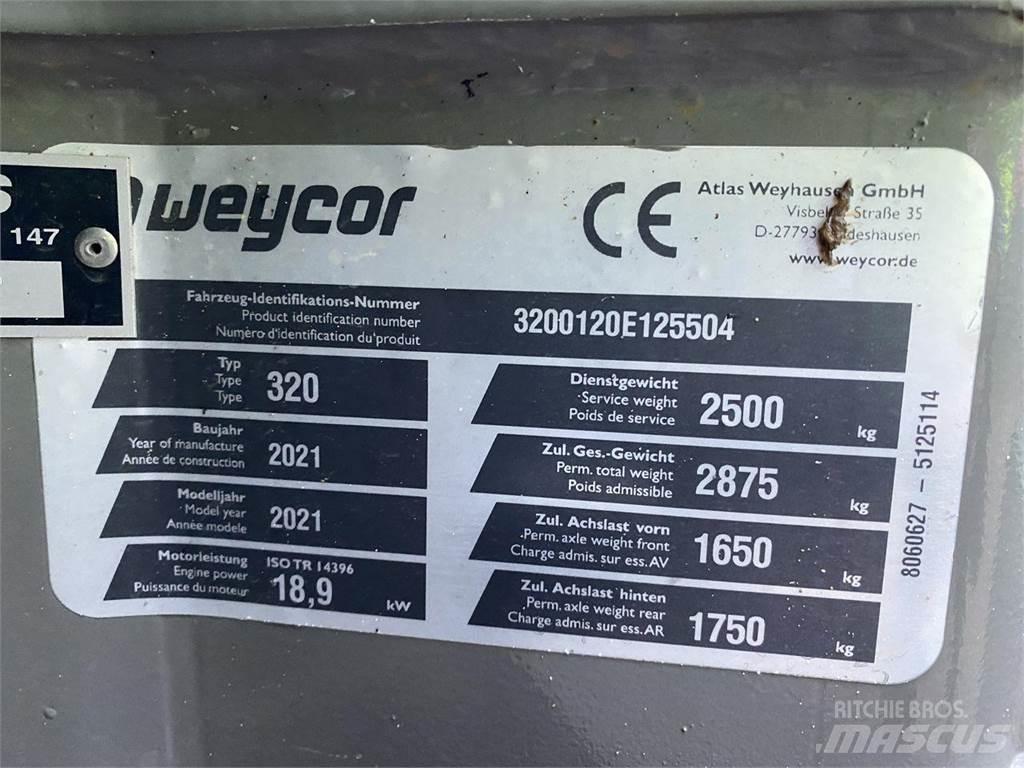 Weycor AR320 Cab Víceúčelové nakladače