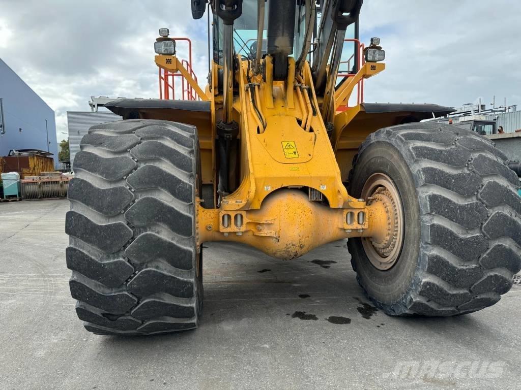 Volvo L 350 H Kolové nakladače
