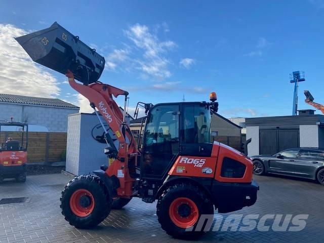 Kubota R 065 Kolové nakladače