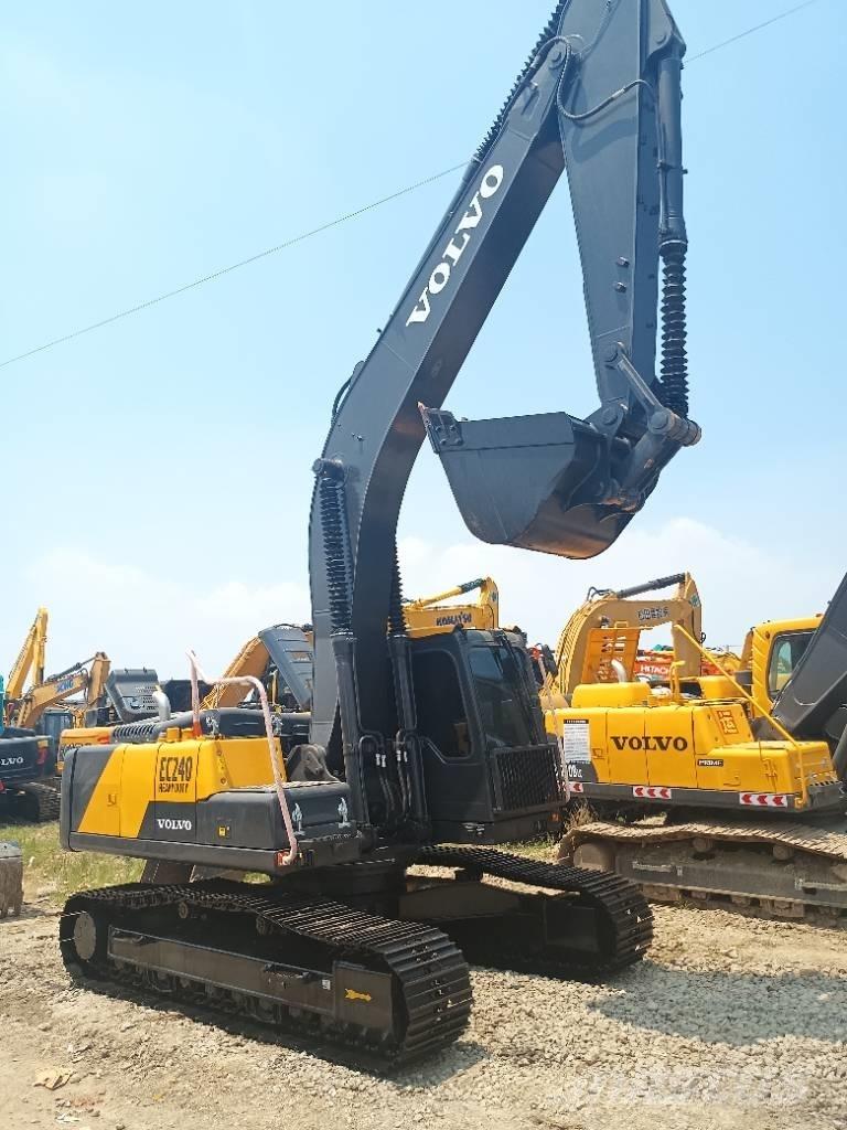 Volvo EC 240 Pásová rýpadla