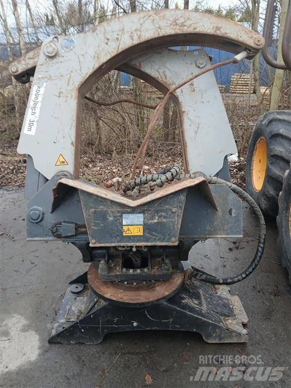 Komatsu 845 Vyvážecí traktory