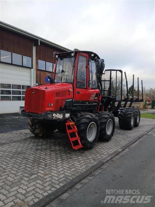 Komatsu 845 Vyvážecí traktory