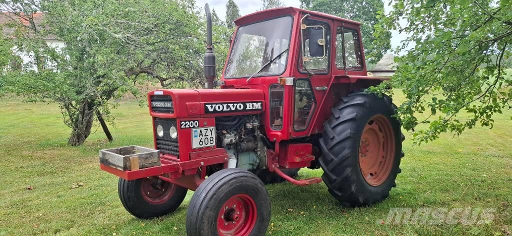 Volvo BM 2200 Traktory