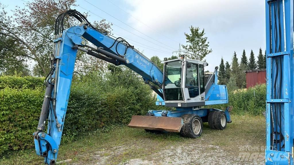 Terex MHL 320 Stroje pro manipulaci s odpadem