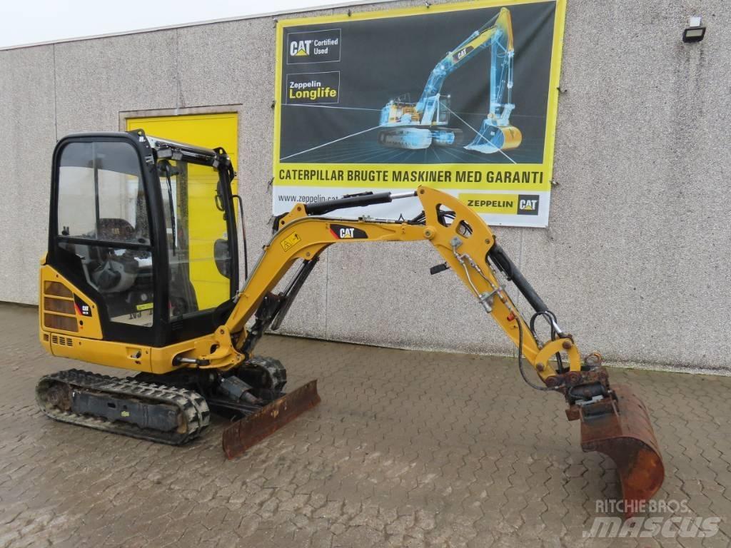 CAT 301.7 D Mini rýpadla < 7t