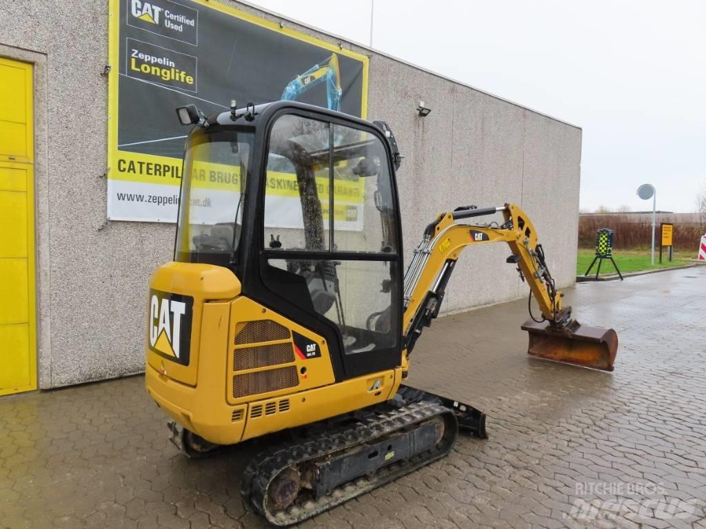 CAT 301.7 D Mini rýpadla < 7t