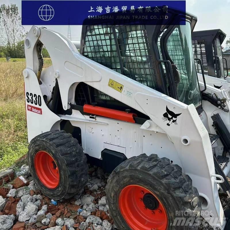 Bobcat S 330 Smykem řízené nakladače