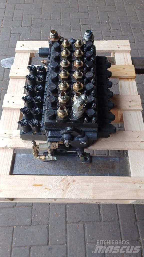 John Deere 1270 D Hydraulika