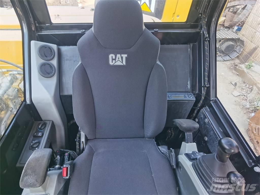 CAT 308 E 2 CR Pásová rýpadla