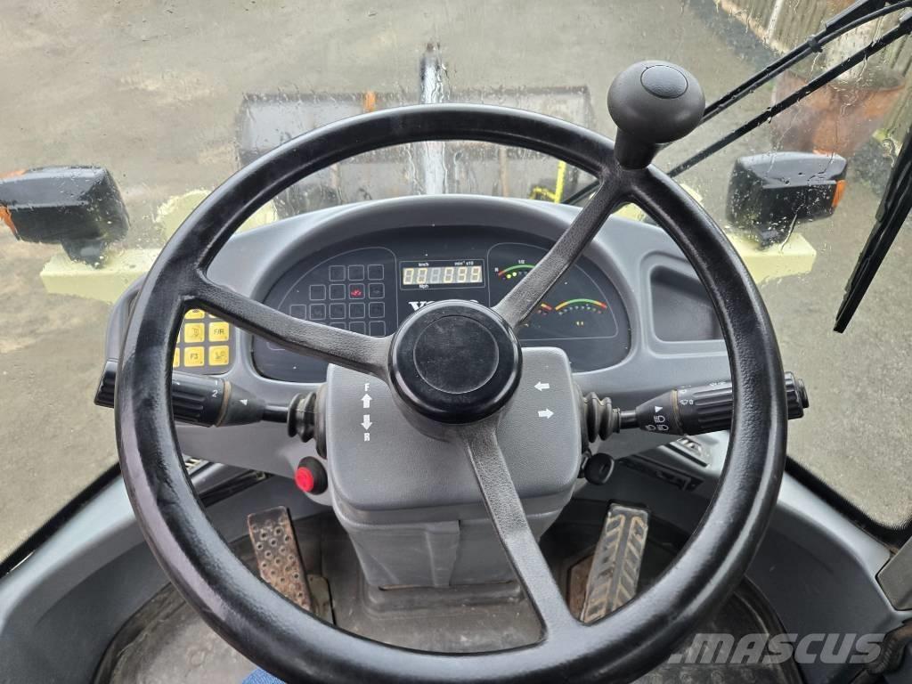 Volvo L 30 B Kolové nakladače