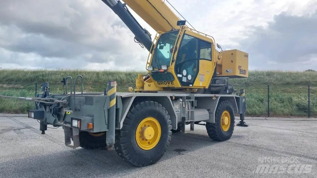 Grove RT 550E Jeřáby pro těžký terén