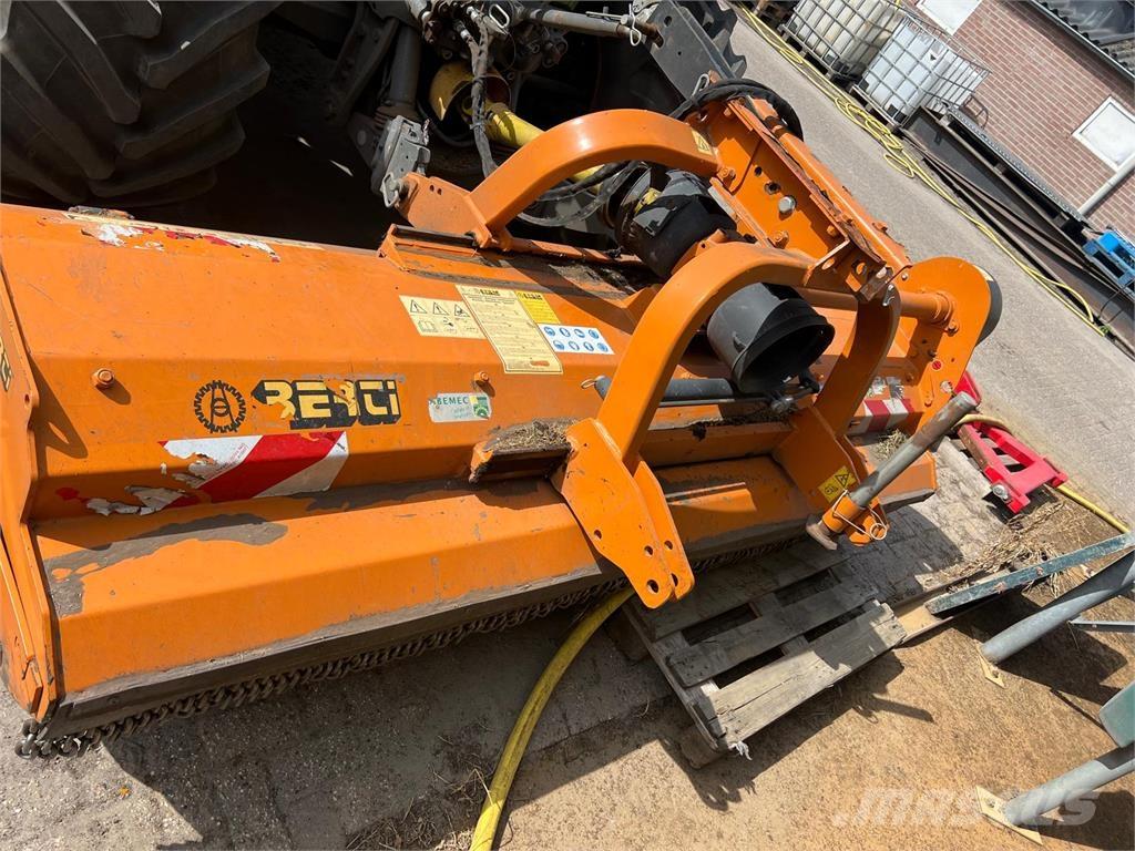 Berti Dual 280 Sekačky pro sečení roughů a semiroughů