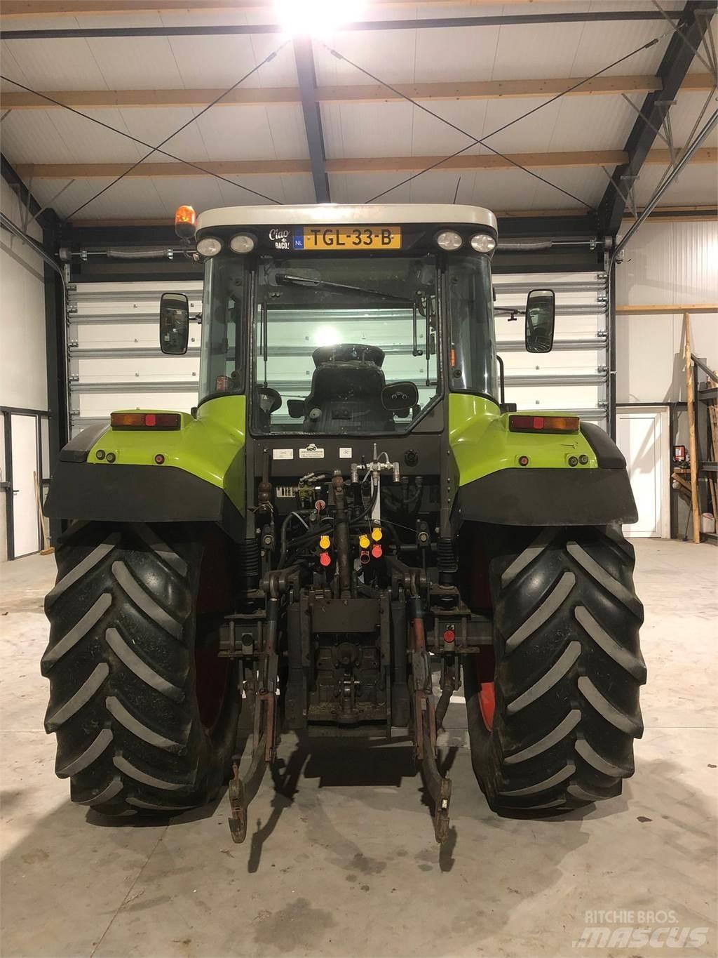 CLAAS ATZ 567 Traktory