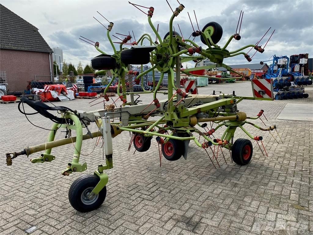 CLAAS volto 1050T Obraceče a shrabovače sena