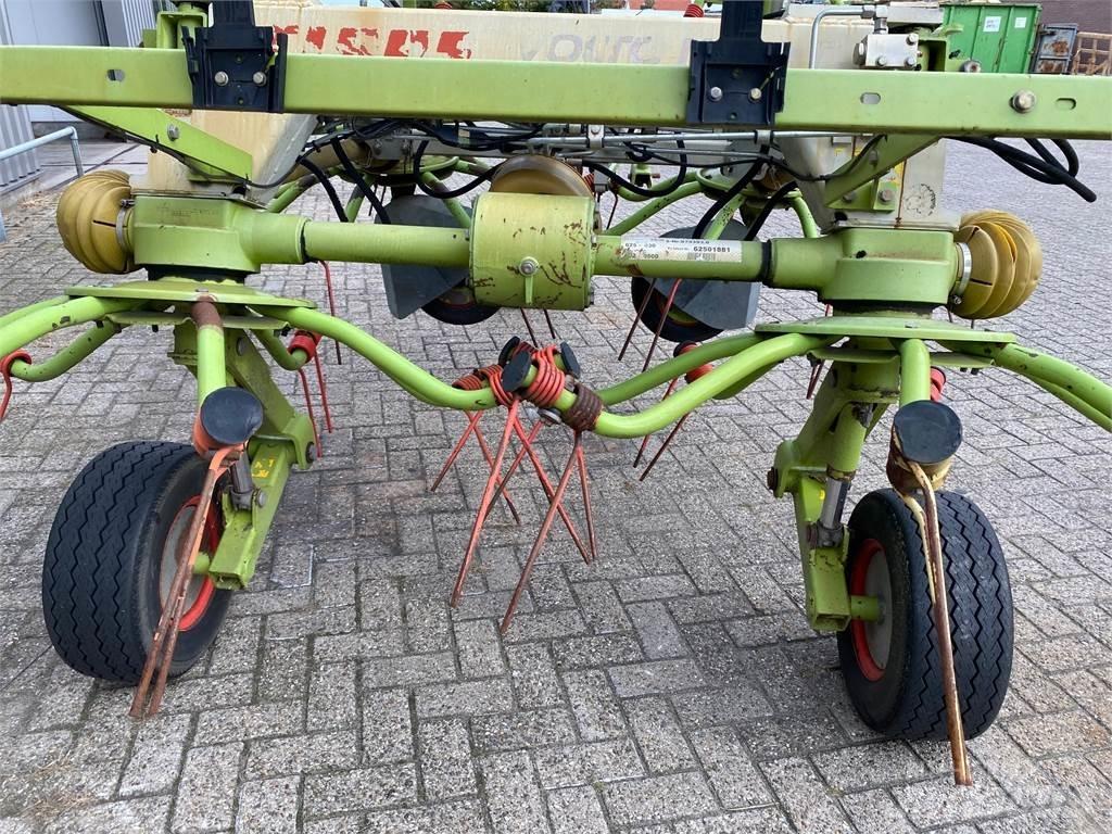 CLAAS volto 1050T Obraceče a shrabovače sena