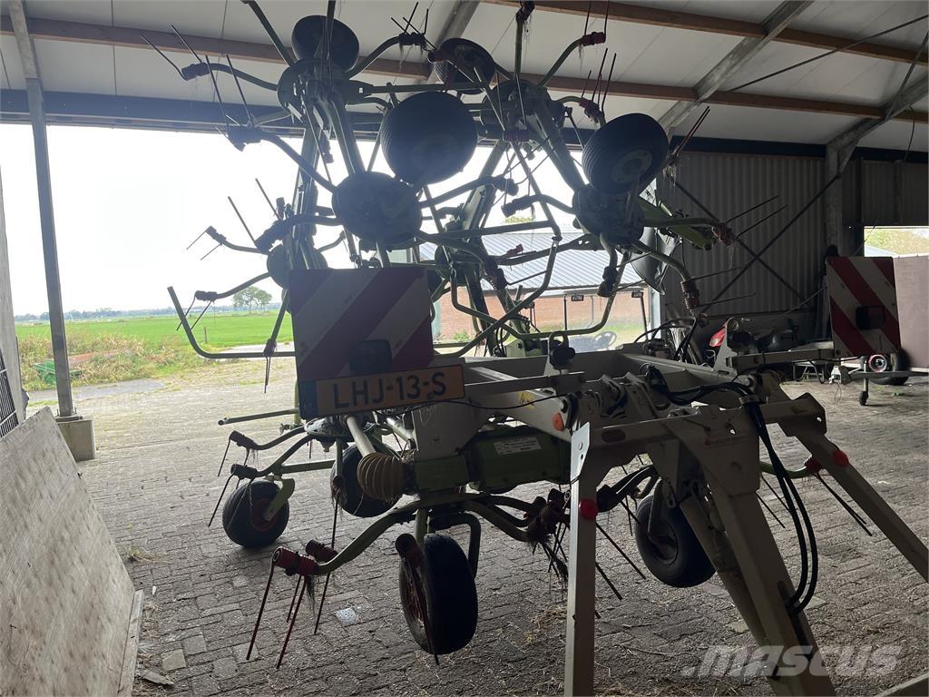 CLAAS volto 1320T Obraceče a shrabovače sena