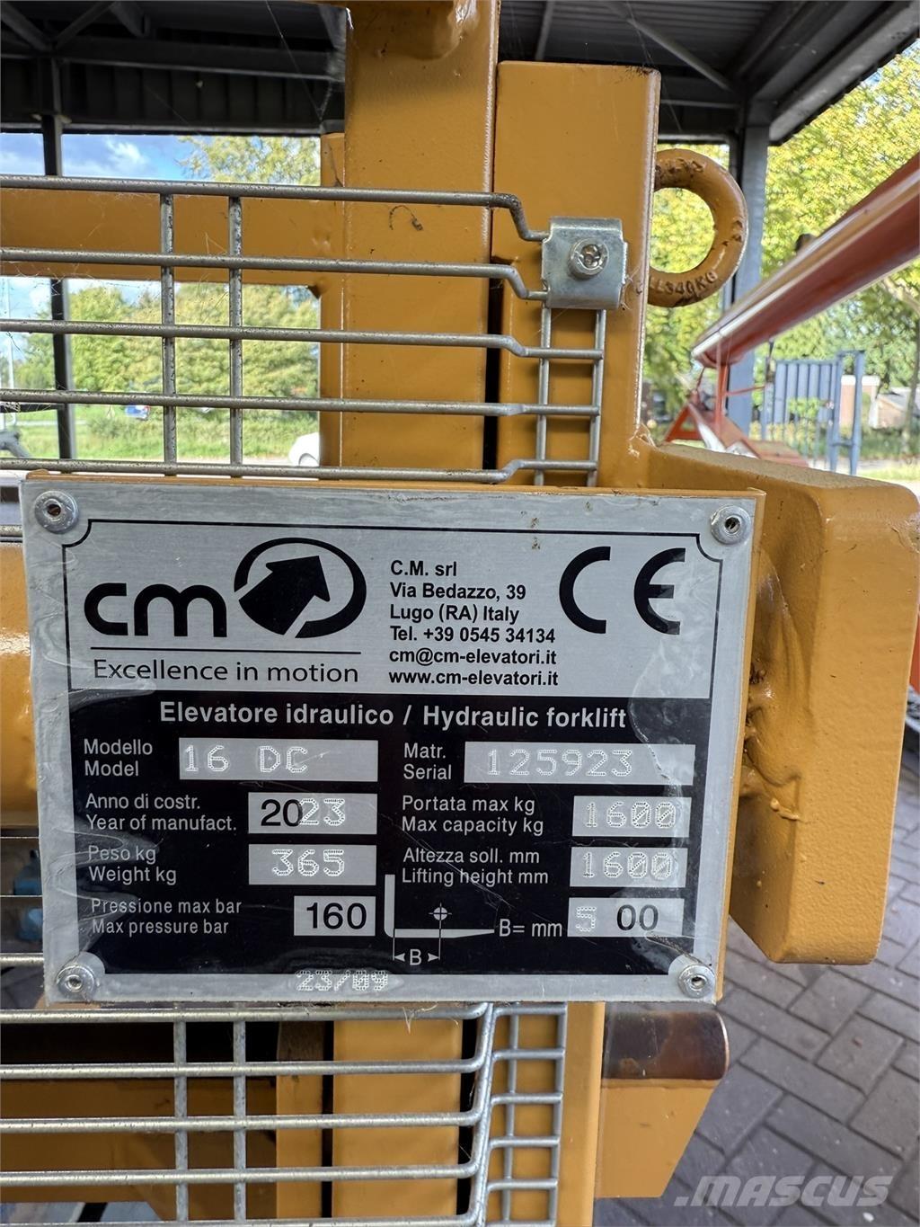 CM 16 DC DUPLEX Další nakladače, rypadla a příslušenství