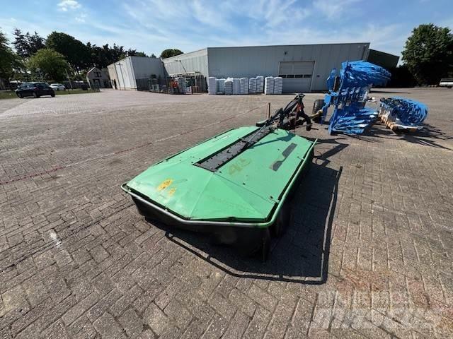 Deutz-Fahr KM 3.27 Žací stroje