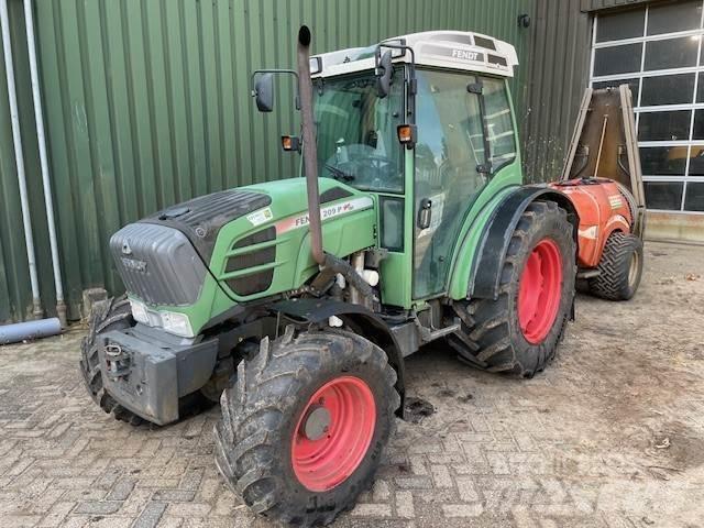 Fendt 209P Vario Traktory