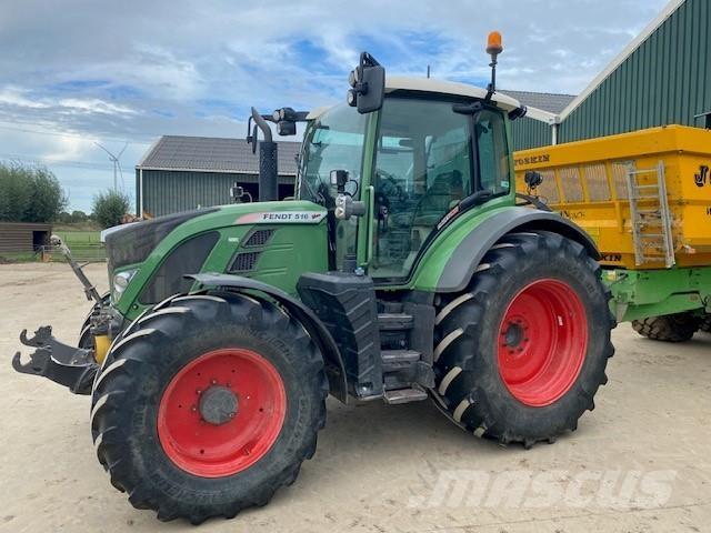 Fendt 516 Traktory
