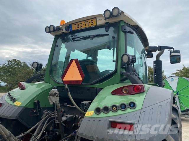 Fendt 516 Traktory
