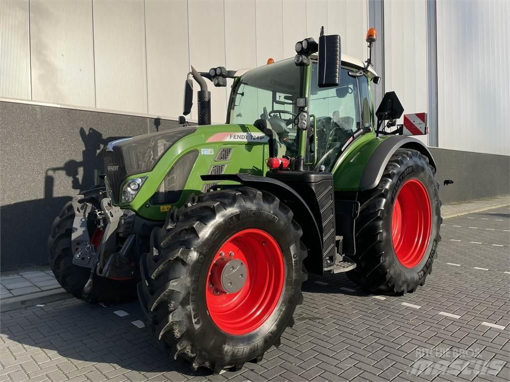 Fendt 724 S4 Traktory
