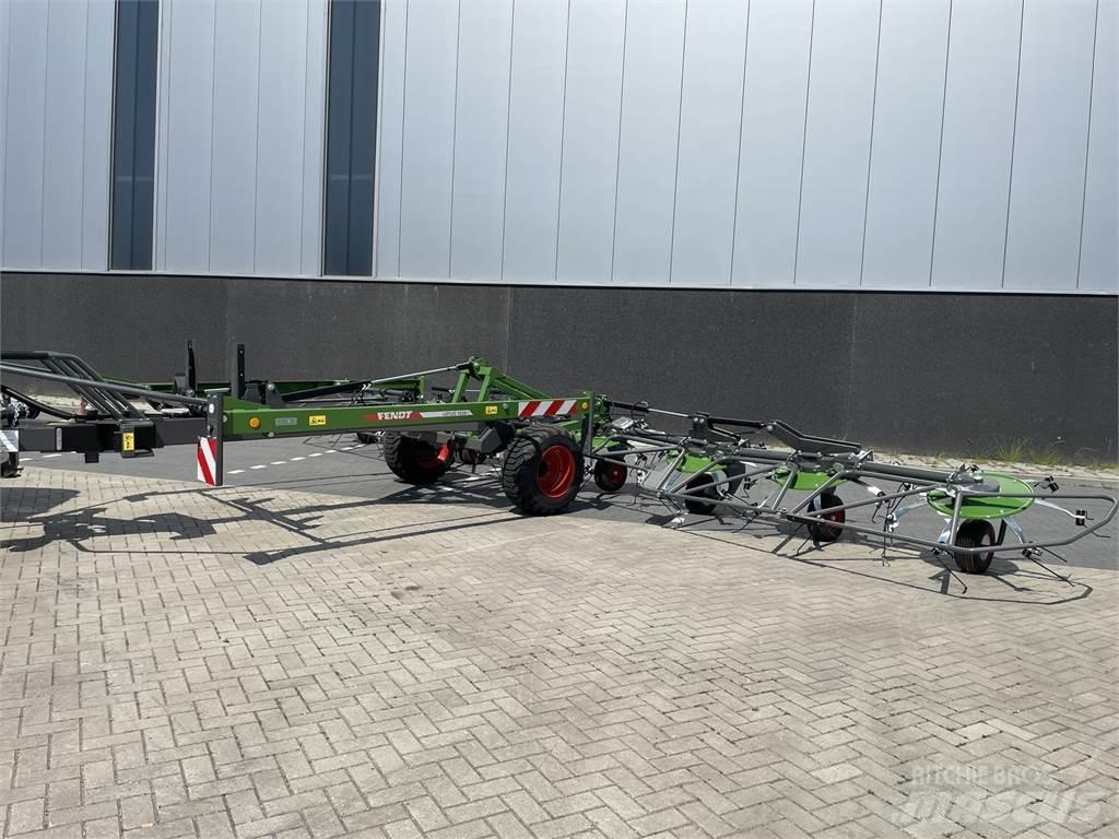 Fendt Lotus 1020 Obraceče a shrabovače sena