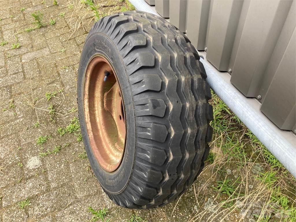Fulda 10.0/75-15.3 Pneumatiky, kola a ráfky