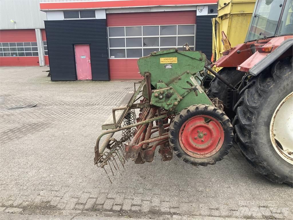 Hassia zaaimachine Mechanické secí stroje