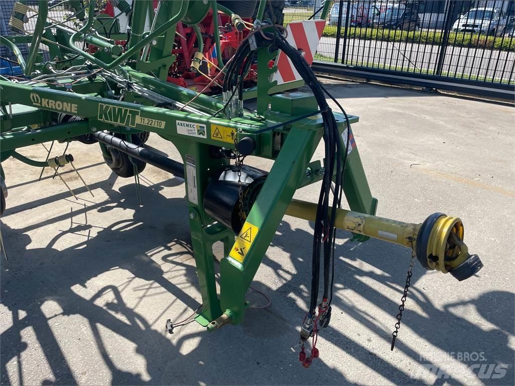 Krone KWT 11.22 Obraceče a shrabovače sena