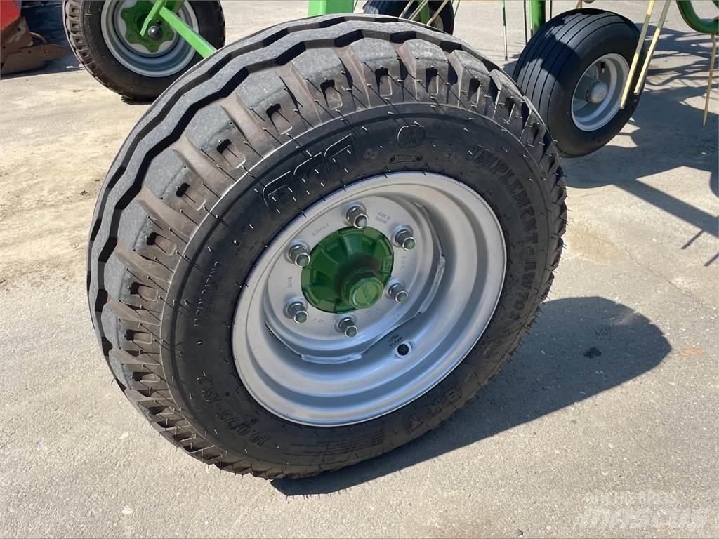 Krone KWT 11.22 Obraceče a shrabovače sena