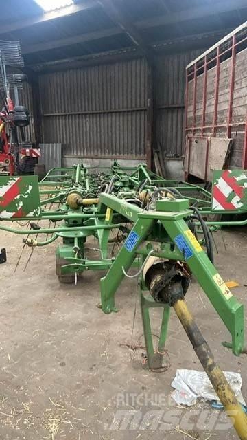 Krone KWT 15.02/14 Obraceče a shrabovače sena