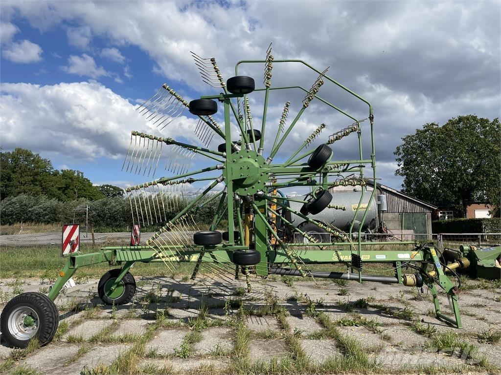 Krone Swadro 900 Obraceče a shrabovače sena