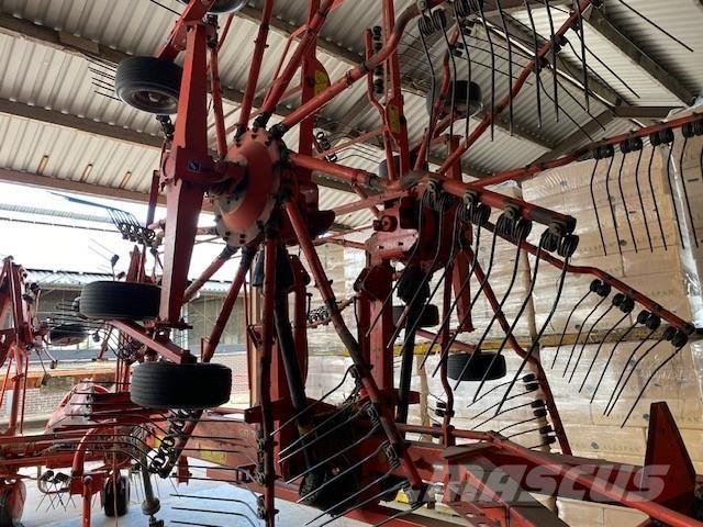 Kuhn GA 7501 Obraceče a shrabovače sena